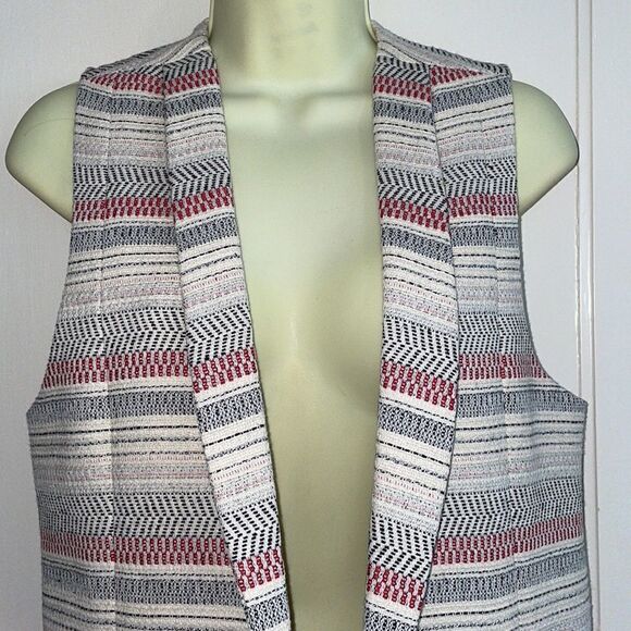 BCBGeneration striped thick knit vest - Picture 2 of 7